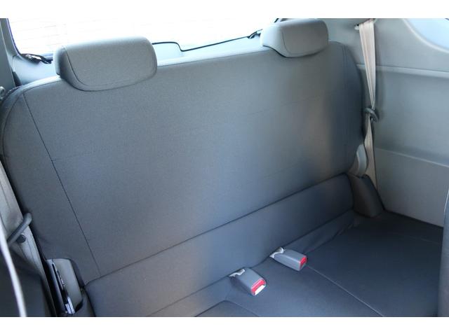 Ｒ１ プレミアムブラックリミテッド　Ｓ　４ＷＤ　スーパーチャージャー　ワンオーナー　７速ｉ－ＣＶＴ　ＨＩＤヘッド　黒革巻ステアリング＆シフトレバー　オートエアコン　純正１５ｉｎｃｈアルミ　スポーツアルミペダル　黒革／パールスエードシート（57枚目）