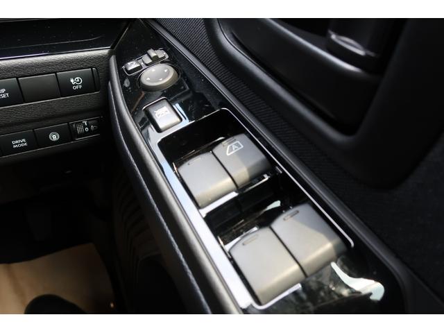サクラ Ｘ　アラウンドビューモニター　純正９型ＳＤナビ／フルセグＴＶ／Ｂｌｕｅｔｏｏｔｈ／ＤＶＤ／ＣＤ　寒冷地仕様／前席シート＆ステアリングヒーター　ＬＥＤヘッド＆フォグランプ　充電ケーブル付　インテリキー２個（75枚目）