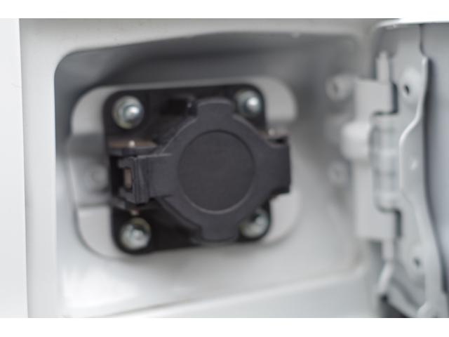 クリッパーＥＶ ４シーター　キーレスエントリーシステム＋プライバシーガラス＋リアアンダーミラー＋充電ＵＳＢポート＋急速充電機能（外部給電機能付）　エコモード　前席シートヒーター　充電ケーブル付　前後センサー　エマブレ　純正マット（20枚目）