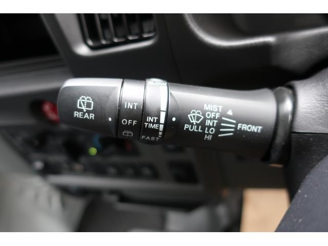 クリッパーＥＶ ４シーター　キーレスエントリーシステム＋プライバシーガラス＋リアアンダーミラー＋充電ＵＳＢポート＋急速充電機能（外部給電機能付）　エコモード　前席シートヒーター　充電ケーブル付　前後センサー　エマブレ　純正マット（48枚目）