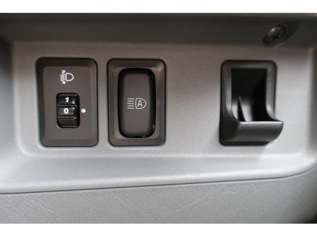 クリッパーＥＶ ４シーター　キーレスエントリーシステム＋プライバシーガラス＋リアアンダーミラー＋充電ＵＳＢポート＋急速充電機能（外部給電機能付）　エコモード　前席シートヒーター　充電ケーブル付　前後センサー　エマブレ　純正マット（50枚目）