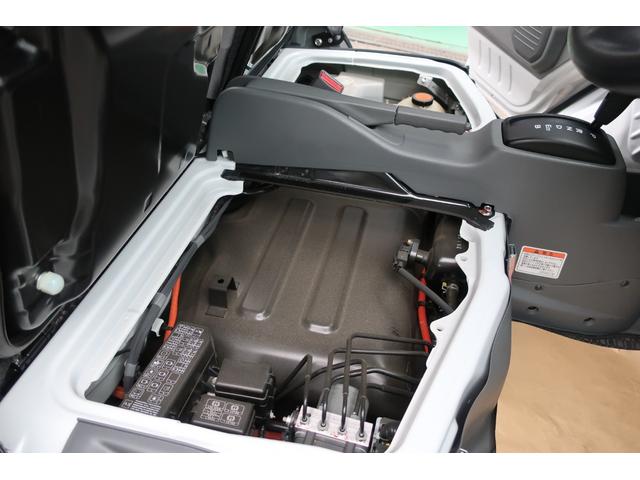 クリッパーＥＶ ４シーター　キーレスエントリーシステム＋プライバシーガラス＋リアアンダーミラー＋充電ＵＳＢポート＋急速充電機能（外部給電機能付）　エコモード　前席シートヒーター　充電ケーブル付　前後センサー　エマブレ　純正マット（78枚目）