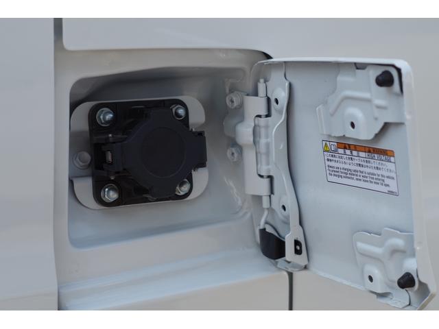 クリッパーＥＶ ４シーター　充電ケーブル　急速充電機能（外部給電機能付）キーレスエントリーシステム＋プライバシーガラス＋リアアンダーミラー＋充電ＵＳＢポート　衝突軽減ブレーキ　エコモード　前席シートヒーター　前後センサー　ＥＴＣ（23枚目）