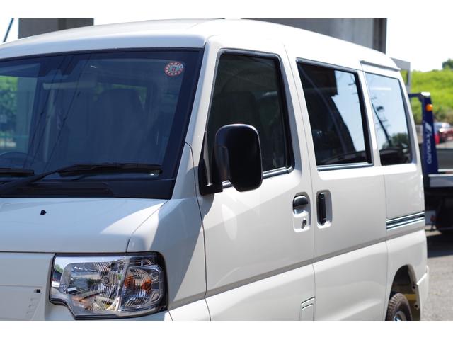 クリッパーＥＶ ４シーター　充電ケーブル　急速充電機能（外部給電機能付）キーレスエントリーシステム＋プライバシーガラス＋リアアンダーミラー＋充電ＵＳＢポート　衝突軽減ブレーキ　エコモード　前席シートヒーター　前後センサー　ＥＴＣ（31枚目）