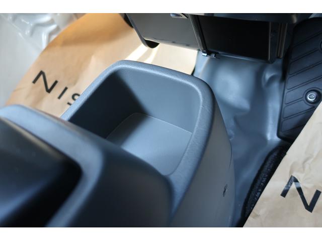 クリッパーＥＶ ４シーター　充電ケーブル　急速充電機能（外部給電機能付）キーレスエントリーシステム＋プライバシーガラス＋リアアンダーミラー＋充電ＵＳＢポート　衝突軽減ブレーキ　エコモード　前席シートヒーター　前後センサー　ＥＴＣ（48枚目）