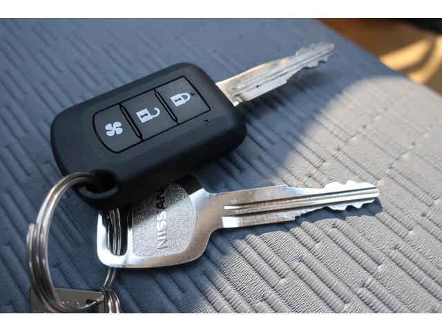 クリッパーＥＶ ４シーター　充電ケーブル　急速充電機能（外部給電機能付）キーレスエントリーシステム＋プライバシーガラス＋リアアンダーミラー＋充電ＵＳＢポート　衝突軽減ブレーキ　エコモード　前席シートヒーター　前後センサー　ＥＴＣ（54枚目）