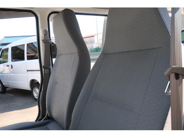 クリッパーＥＶ ４シーター　充電ケーブル　急速充電機能（外部給電機能付）キーレスエントリーシステム＋プライバシーガラス＋リアアンダーミラー＋充電ＵＳＢポート　衝突軽減ブレーキ　エコモード　前席シートヒーター　前後センサー　ＥＴＣ（69枚目）