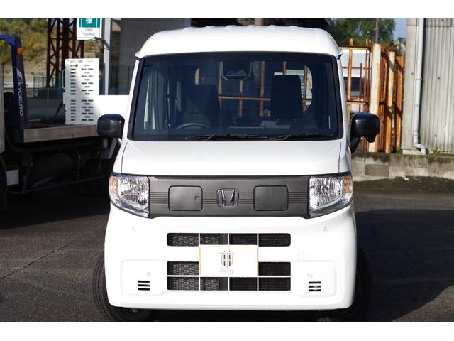 Ｎ－ＶＡＮ ｅ： ｅ：　Ｌ４　純正８型ディスプレイオーディオ／Ｂｌｕｅｔｏｏｔｈ／ＡｐｐｌｅＣａｒＰｌａｙ／ＵＳＢ／バックモニター　スマートキー２個　ホンダセンシング　ホンダコネクト　アダプティブクルーズ　シートヒーター　急速充電（4枚目）