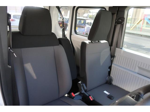 Ｎ－ＶＡＮ ｅ： ｅ：　Ｌ４　純正８型ディスプレイオーディオ／Ｂｌｕｅｔｏｏｔｈ／ＡｐｐｌｅＣａｒＰｌａｙ／ＵＳＢ／バックモニター　スマートキー２個　ホンダセンシング　ホンダコネクト　アダプティブクルーズ　シートヒーター　急速充電（6枚目）