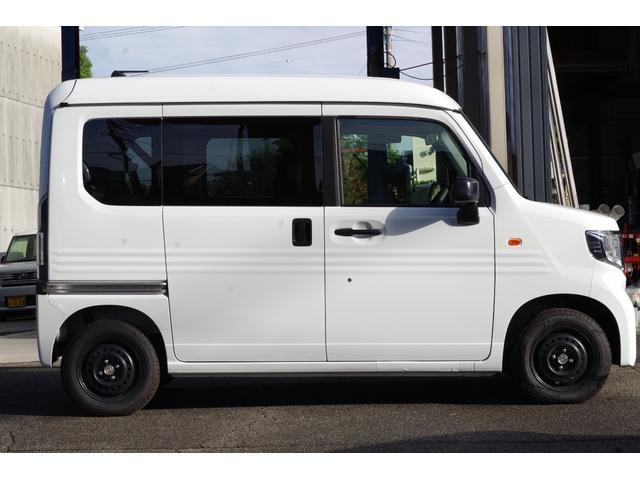 Ｎ－ＶＡＮ ｅ： ｅ：　Ｌ４　純正８型ディスプレイオーディオ／Ｂｌｕｅｔｏｏｔｈ／ＡｐｐｌｅＣａｒＰｌａｙ／ＵＳＢ／バックモニター　スマートキー２個　ホンダセンシング　ホンダコネクト　アダプティブクルーズ　シートヒーター　急速充電（9枚目）