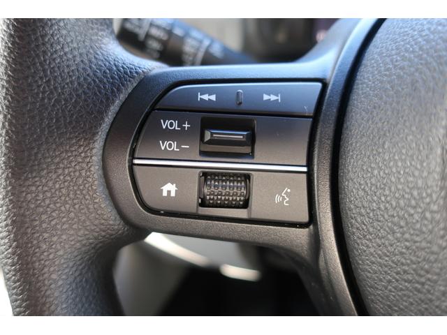 Ｎ－ＶＡＮ ｅ： ｅ：　Ｌ４　純正８型ディスプレイオーディオ／Ｂｌｕｅｔｏｏｔｈ／ＡｐｐｌｅＣａｒＰｌａｙ／ＵＳＢ／バックモニター　スマートキー２個　ホンダセンシング　ホンダコネクト　アダプティブクルーズ　シートヒーター　急速充電（13枚目）