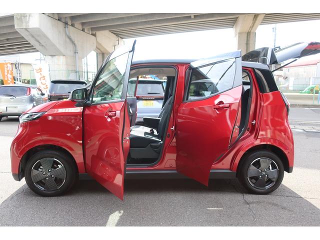 サクラ Ｘ　アラウンドビューモニター／９型純正ナビ／Ｂｌｕｅｔｏｏｔｈ／フルセグ／ＤＶＤ／ＣＤ　インテリキー２個　充電ケーブル付　ＨｉＬｏｗオートＬＥＤヘッド　標識認識／車線逸脱／衝突軽減ブレーキ／踏み間違い防止（77枚目）