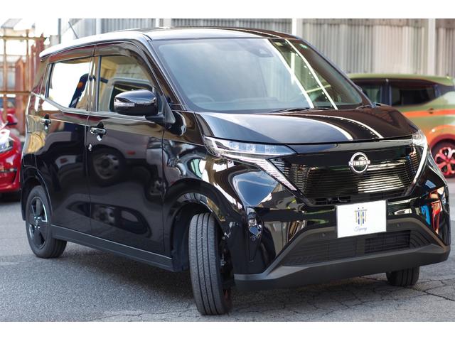 サクラ Ｘ　寒冷地仕様／前席シート＆ステアリングヒーター＆リアヒーター　アラウンドビューモニター　９型ＳＤナビ／フルセグＴＶ／Ｂｌｕｅｔｏｏｔｈ／ＤＶＤ／ＣＤ　ＬＥＤヘッド＆フォグ　インテリキー２個　充電ケーブル（5枚目）