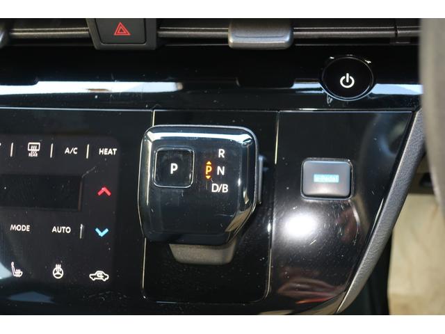 サクラ Ｘ　寒冷地仕様／前席シート＆ステアリングヒーター＆リアヒーター　アラウンドビューモニター　９型ＳＤナビ／フルセグＴＶ／Ｂｌｕｅｔｏｏｔｈ／ＤＶＤ／ＣＤ　ＬＥＤヘッド＆フォグ　インテリキー２個　充電ケーブル（18枚目）