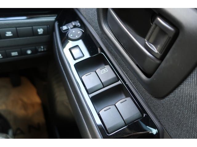 サクラ Ｘ　寒冷地仕様／前席シート＆ステアリングヒーター＆リアヒーター　アラウンドビューモニター　９型ＳＤナビ／フルセグＴＶ／Ｂｌｕｅｔｏｏｔｈ／ＤＶＤ／ＣＤ　ＬＥＤヘッド＆フォグ　インテリキー２個　充電ケーブル（28枚目）