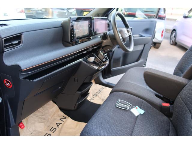 サクラ Ｘ　寒冷地仕様／前席シート＆ステアリングヒーター＆リアヒーター　アラウンドビューモニター　９型ＳＤナビ／フルセグＴＶ／Ｂｌｕｅｔｏｏｔｈ／ＤＶＤ／ＣＤ　ＬＥＤヘッド＆フォグ　インテリキー２個　充電ケーブル（71枚目）