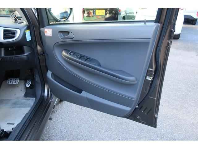 Ｒ２ タイプＳ　４ＷＤ　ＨＩＤヘッド研磨クリア塗装　ＳＴｉマフラー　ＴＥＩＮサス　タイミングベルト＆ウォーターポンプ当社交換済　社外１５ＡＷ　全車検整備記録簿有　ナビ／フルセグＴＶ／Ｂｌｕｅｔｏｏｔｈ／ＤＶＤ／ＥＴＣ（46枚目）