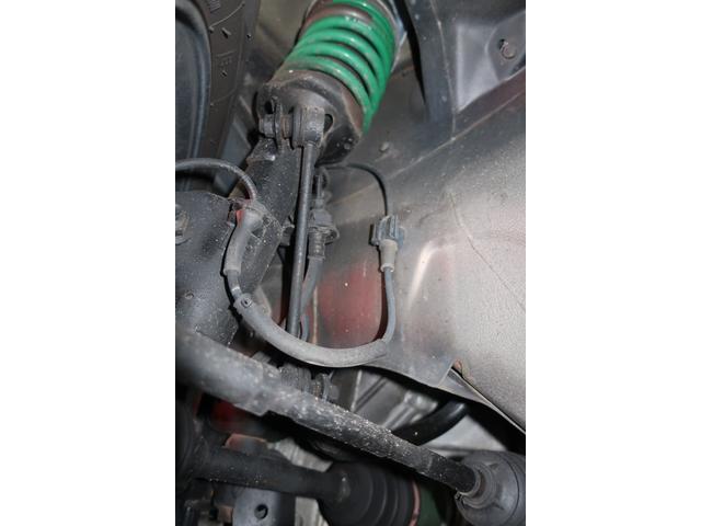 Ｒ２ タイプＳ　４ＷＤ　ＨＩＤヘッド研磨クリア塗装　ＳＴｉマフラー　ＴＥＩＮサス　タイミングベルト＆ウォーターポンプ当社交換済　社外１５ＡＷ　全車検整備記録簿有　ナビ／フルセグＴＶ／Ｂｌｕｅｔｏｏｔｈ／ＤＶＤ／ＥＴＣ（64枚目）