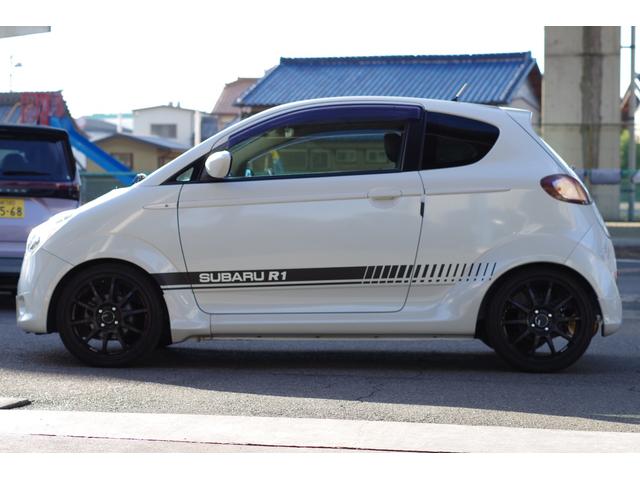 Ｒ１ プレミアムブラックリミテッド　４ＷＤ　パドルシフト　クスコ車高調　ＳＳＲ１６ＡＷ　藤壺マフラー　ＣＡＲＢＩＮＧストラットタワーバー＆リアバランスバー　カーボン調ルーフ　ＨＩＤヘッド研磨クリア塗装　Ｈ２７〜Ｒ７車検時点検記録簿付（7枚目）