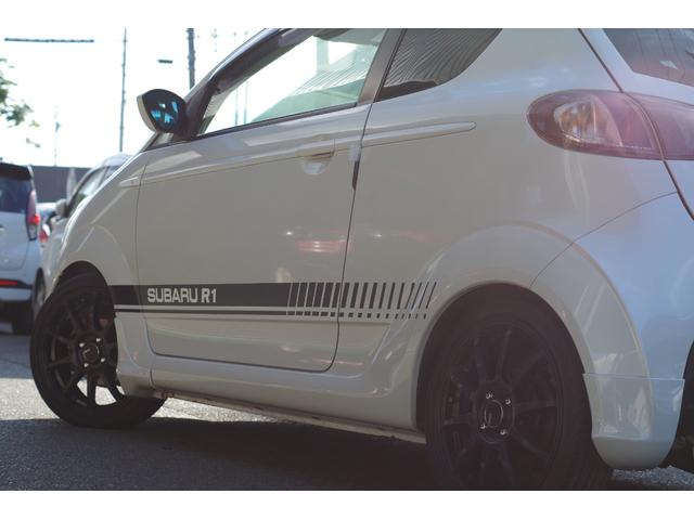 Ｒ１ プレミアムブラックリミテッド　４ＷＤ　パドルシフト　クスコ車高調　ＳＳＲ１６ＡＷ　藤壺マフラー　ＣＡＲＢＩＮＧストラットタワーバー＆リアバランスバー　カーボン調ルーフ　ＨＩＤヘッド研磨クリア塗装　Ｈ２７〜Ｒ７車検時点検記録簿付（23枚目）