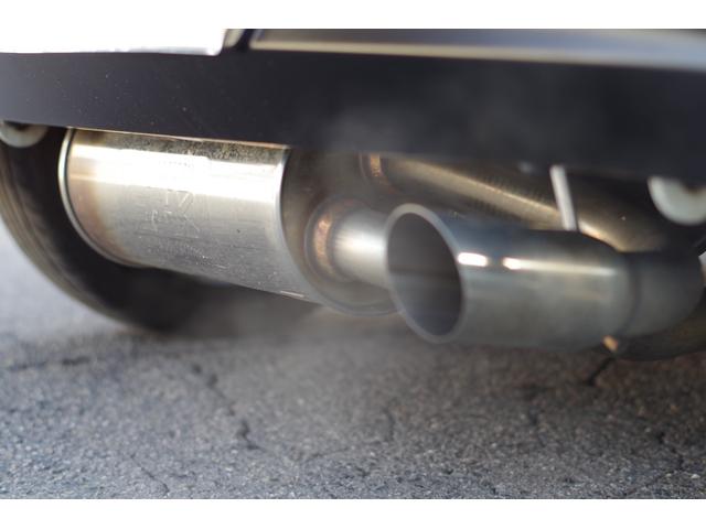 Ｒ１ プレミアムブラックリミテッド　４ＷＤ　パドルシフト　クスコ車高調　ＳＳＲ１６ＡＷ　藤壺マフラー　ＣＡＲＢＩＮＧストラットタワーバー＆リアバランスバー　カーボン調ルーフ　ＨＩＤヘッド研磨クリア塗装　Ｈ２７〜Ｒ７車検時点検記録簿付（29枚目）