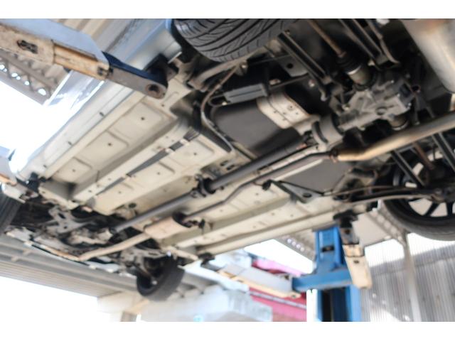 Ｒ１ プレミアムブラックリミテッド　４ＷＤ　パドルシフト　クスコ車高調　ＳＳＲ１６ＡＷ　藤壺マフラー　ＣＡＲＢＩＮＧストラットタワーバー＆リアバランスバー　カーボン調ルーフ　ＨＩＤヘッド研磨クリア塗装　Ｈ２７〜Ｒ７車検時点検記録簿付（72枚目）