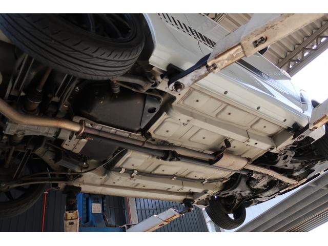 Ｒ１ プレミアムブラックリミテッド　４ＷＤ　パドルシフト　クスコ車高調　ＳＳＲ１６ＡＷ　藤壺マフラー　ＣＡＲＢＩＮＧストラットタワーバー＆リアバランスバー　カーボン調ルーフ　ＨＩＤヘッド研磨クリア塗装　Ｈ２７〜Ｒ７車検時点検記録簿付（73枚目）