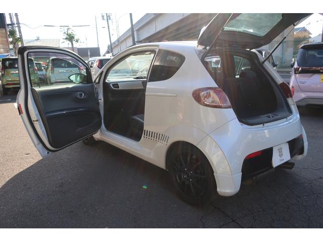 Ｒ１ プレミアムブラックリミテッド　４ＷＤ　パドルシフト　クスコ車高調　ＳＳＲ１６ＡＷ　藤壺マフラー　ＣＡＲＢＩＮＧストラットタワーバー＆リアバランスバー　カーボン調ルーフ　ＨＩＤヘッド研磨クリア塗装　Ｈ２７〜Ｒ７車検時点検記録簿付（79枚目）