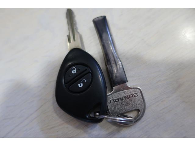 Ｒ２ タイプＳ　ワンオーナー　ＨＩＤヘッド研磨クリア塗装　ナビ／地デジ／ＤＶＤ／ＣＤ／ＥＴＣ　オートエアコン　スポーツアルミペダル　キーレス　革巻ハンドル＆シフトレバー　タイミングベルト＆ウォーターポンプ交換納車（71枚目）