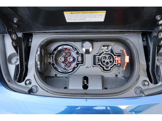 リーフ Ｘ　Ｖセレクション　ワンオーナープロパイロット　アラウンドビューＭ　コネクトナビ／フルセグＴＶ／Ｂｌｕｅｔｏｏｔｈ／ミラーリング／ＨＤＭＩ／ＵＳＢ／ＥＴＣ２．０　インテリキー２個　寒冷地仕様／全席シート＆ハンドルヒーター（7枚目）