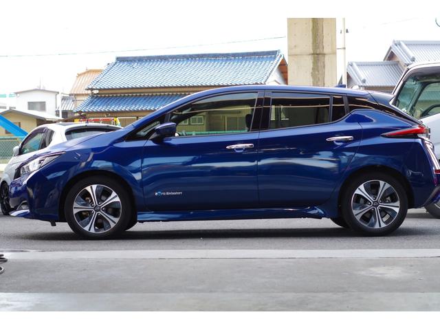 リーフ Ｘ　Ｖセレクション　ワンオーナープロパイロット　アラウンドビューＭ　コネクトナビ／フルセグＴＶ／Ｂｌｕｅｔｏｏｔｈ／ミラーリング／ＨＤＭＩ／ＵＳＢ／ＥＴＣ２．０　インテリキー２個　寒冷地仕様／全席シート＆ハンドルヒーター（9枚目）