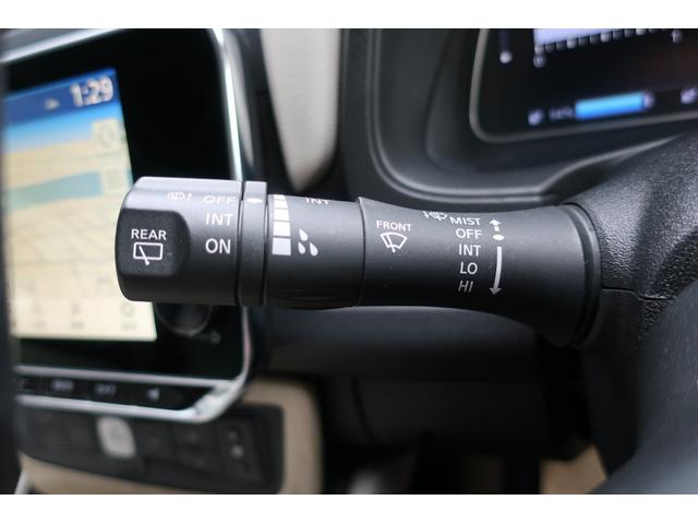 リーフ Ｇ　本革シート　ＢＯＳＥサウンド＋７スピーカー　ＬＥＤヘッド＆フォグ　プロパイロット　アラウンドビューモニター　コネクトナビ／地デジ／Ｂｌｕｅｔｏｏｔｈ／ＨＤＭＩ／ＥＴＣ２．０　ＢＳＭ　衝突軽減ブレーキ（34枚目）