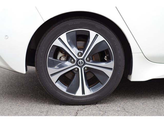 リーフ Ｇ　本革シート　ＢＯＳＥサウンド＋７スピーカー　ＬＥＤヘッド＆フォグ　プロパイロット　アラウンドビューモニター　コネクトナビ／地デジ／Ｂｌｕｅｔｏｏｔｈ／ＨＤＭＩ／ＥＴＣ２．０　ＢＳＭ　衝突軽減ブレーキ（51枚目）