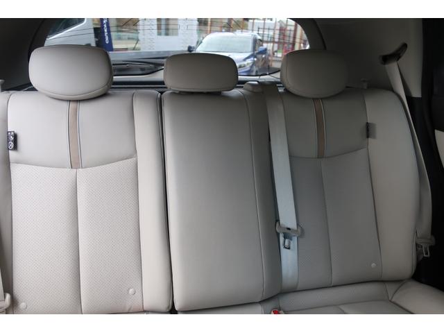 リーフ Ｇ　本革シート　ＢＯＳＥサウンド＋７スピーカー　ＬＥＤヘッド＆フォグ　プロパイロット　アラウンドビューモニター　コネクトナビ／地デジ／Ｂｌｕｅｔｏｏｔｈ／ＨＤＭＩ／ＥＴＣ２．０　ＢＳＭ　衝突軽減ブレーキ（58枚目）