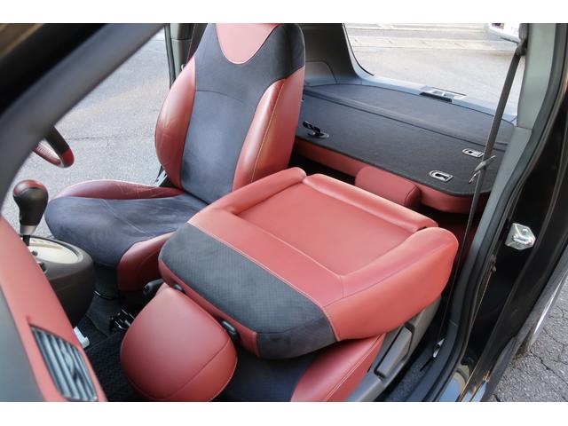 �q�P�A�q�Q�͂P�T�N�ȏ�o�߂����N���}�ł��B���I�Ɏ�舵���Ă��āA�����̎�����o�����Ă��铖�Ђ̐����ň��S���ď���Ă������������Ǝv���܂��B�K�����q�l�̂����҂ɉ�����N���}�Ɏd�グ�Ă݂��܂��I