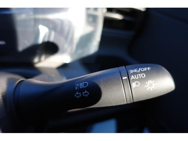 サクラ Ｘ　アダプティブＬＥＤヘッド　メーカーＯＰ９型コネクトナビ／アラウンドビューモニター／フルセグＴＶ／Ｂｌｕｅｔｏｏｔｈ／ＡｐｐｌｅＣａｒＰｌａｙ／ＥＴＣ２．０　ニーエアバック　２００Ｖ７．５ｍ充電ケーブル（26枚目）