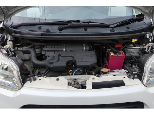 ムーヴ カスタム　Ｘ　ワンオーナー　ディスチャージヘッド　フォグ　プッシュスタート　社外アルミ　純正アルミ＋スタッドレスタイヤセット　オートエアコン　全車検点検整備記録簿　リアルーフスポイラー　純正マット＆ドアバイザー（8枚目）