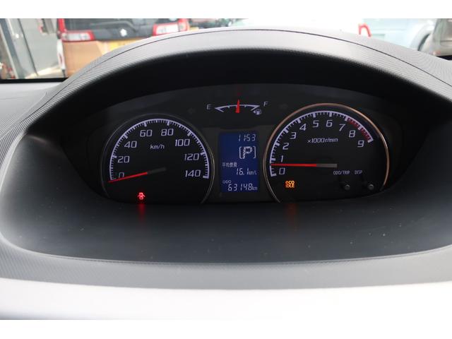 ムーヴ カスタム　Ｘ　ワンオーナー　ディスチャージヘッド　フォグ　プッシュスタート　社外アルミ　純正アルミ＋スタッドレスタイヤセット　オートエアコン　全車検点検整備記録簿　リアルーフスポイラー　純正マット＆ドアバイザー（13枚目）