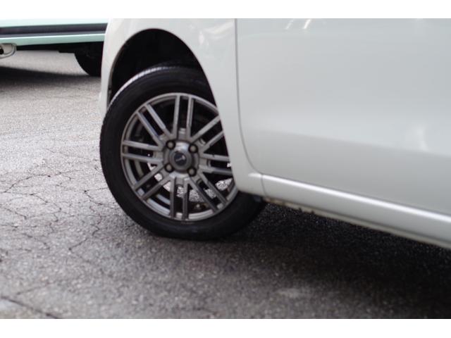 ムーヴ カスタム　Ｘ　ワンオーナー　ディスチャージヘッド　フォグ　プッシュスタート　社外アルミ　純正アルミ＋スタッドレスタイヤセット　オートエアコン　全車検点検整備記録簿　リアルーフスポイラー　純正マット＆ドアバイザー（23枚目）