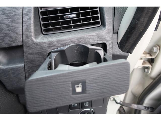 ムーヴ カスタム　Ｘ　ワンオーナー　ディスチャージヘッド　フォグ　プッシュスタート　社外アルミ　純正アルミ＋スタッドレスタイヤセット　オートエアコン　全車検点検整備記録簿　リアルーフスポイラー　純正マット＆ドアバイザー（30枚目）