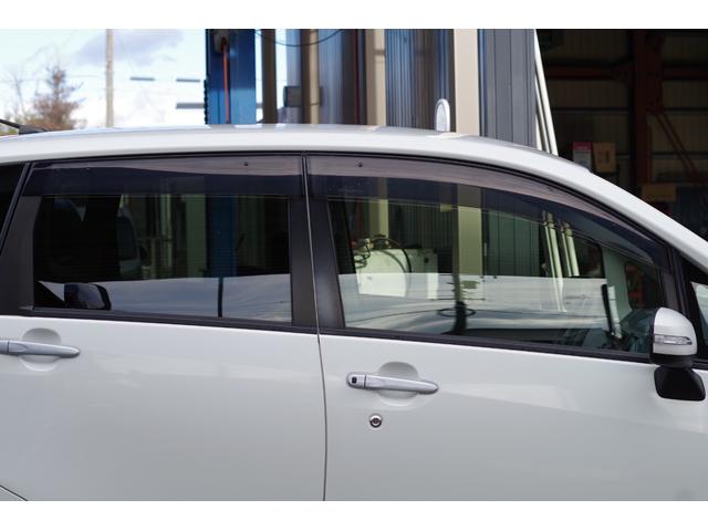 ムーヴ カスタム　Ｘ　ワンオーナー　ディスチャージヘッド　フォグ　プッシュスタート　社外アルミ　純正アルミ＋スタッドレスタイヤセット　オートエアコン　全車検点検整備記録簿　リアルーフスポイラー　純正マット＆ドアバイザー（41枚目）