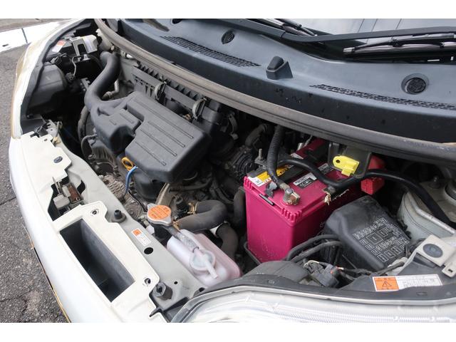 ムーヴ カスタム　Ｘ　ワンオーナー　ディスチャージヘッド　フォグ　プッシュスタート　社外アルミ　純正アルミ＋スタッドレスタイヤセット　オートエアコン　全車検点検整備記録簿　リアルーフスポイラー　純正マット＆ドアバイザー（74枚目）