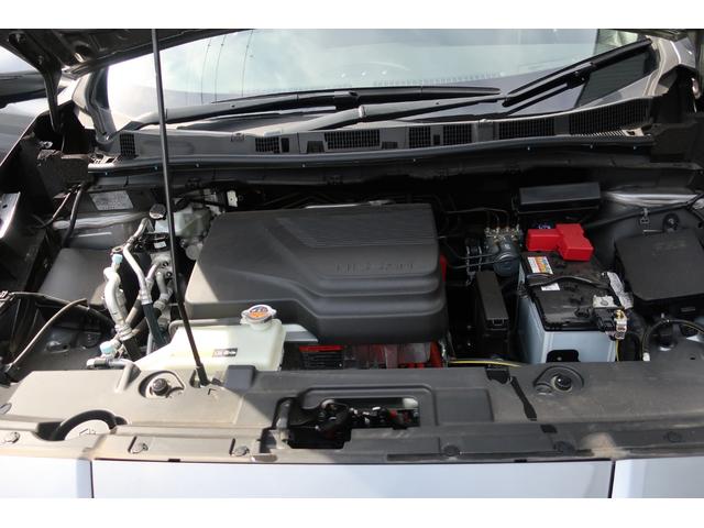 リーフ Ｘ　Ｖセレクション　ＳＯＨ９３．６％急速充電１回普通充電４７回　プロパイロット　アラウンドビュー　コネクトナビ／フルセグＴＶ／Ｂｌｕｅｔｏｏｔｈ／ＨＤＭＩ／ミラーリング　前席＆ハンドルヒーター　インナーミラー　１オーナー（68枚目）