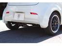 プレミアムブラックリミテッド　５ＺＩＧＥＮマフラー　ビルシュタインアブソーバー＆ＲＳ－Ｒサスコイル　ＢＢＳ１５ｉｎｃｈアルミ　ＨＩＤヘッド　黒革／パールスエードコンビシート　オートエアコン　アルミペダル　革巻ハンドル＆シフトレバー（21枚目）