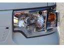 ４シーター　充電ケーブル　急速充電機能（外部給電機能付）キーレスエントリーシステム＋プライバシーガラス＋リアアンダーミラー＋充電ＵＳＢポート　衝突軽減ブレーキ　エコモード　前席シートヒーター　前後センサー　ＥＴＣ（29枚目）