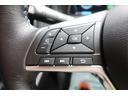 新しく入庫いたしました!当社自慢のお車です。横にこの車のセールスポイントを、写真と説明でアピールしてあります!まずはご覧になってください。いろんなところをチェックできますよ。