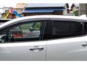 新しく入庫いたしました!当社自慢のお車です。横にこの車のセールスポイントを、写真と説明でアピールしてあります!まずはご覧になってください。いろんなところをチェックできますよ。
