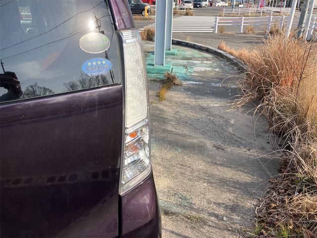 ワゴンＲ ２０周年記念車　ＥＴＣ　ナビ　ＴＶ　衝突被害軽減システム　オートライト　ＨＩＤ　スマートキー　アイドリングストップ　電動格納ミラー　シートヒーター　ベンチシート　ＣＶＴ　盗難防止システム　ＡＢＳ　ＥＳＣ　ＣＤ　ＵＳＢ（29枚目）