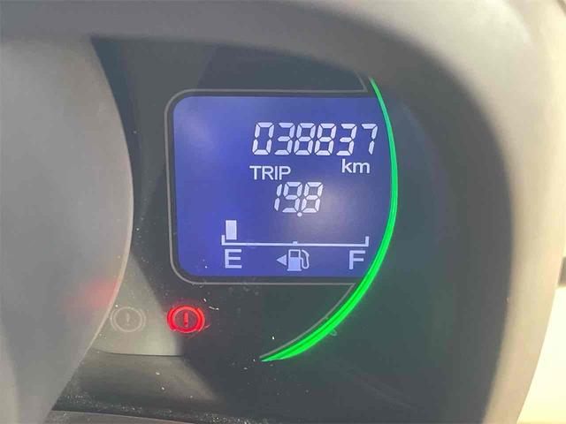 Ｎ－ＯＮＥ ツアラー・Ｌパッケージ　オートクルーズコントロール　オートライト　ＨＩＤ　スマートキー　アイドリングストップ　電動格納ミラー　ベンチシート　ＣＶＴ　盗難防止システム　ＡＢＳ　ＥＳＣ　ＣＤ　ミュージックプレイヤー接続可（26枚目）