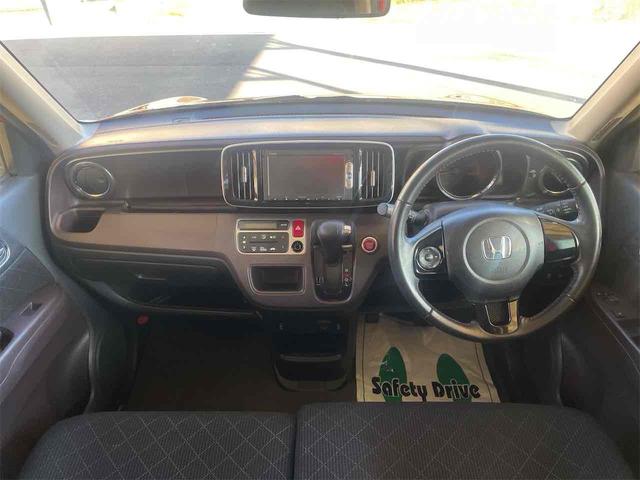 Ｎ－ＯＮＥ プレミアム　ＳＳパッケージ　ＥＴＣ　バックカメラ　ナビ　ＴＶ　衝突被害軽減システム　ＨＩＤ　スマートキー　アイドリングストップ　電動格納ミラー　シートヒーター　ベンチシート　ＣＶＴ　盗難防止システム　ＡＢＳ　ＥＳＣ　ＣＤ（2枚目）